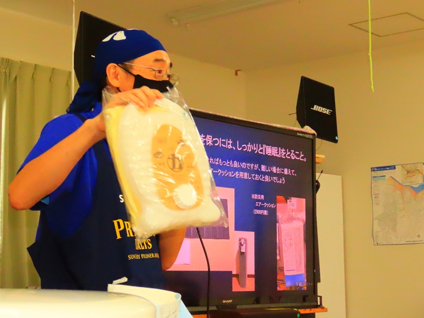 250927うすい荘「避難生活の心構えTKB100」講習会-02
