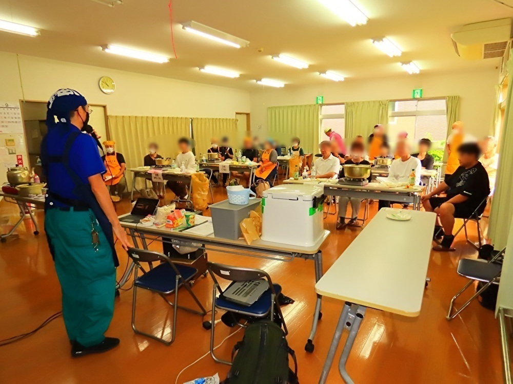 250927うすい荘「避難生活の心構えTKB100」講習会-06